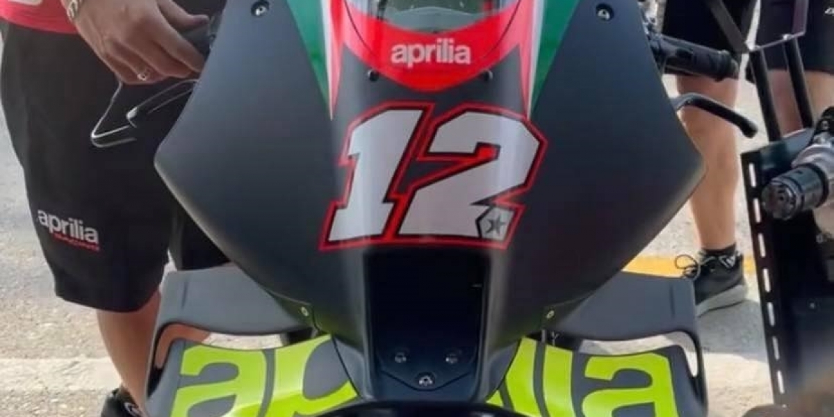 今天開始變成義大利的形狀!Maverick Vinales的APRILIA RS-GP首試!