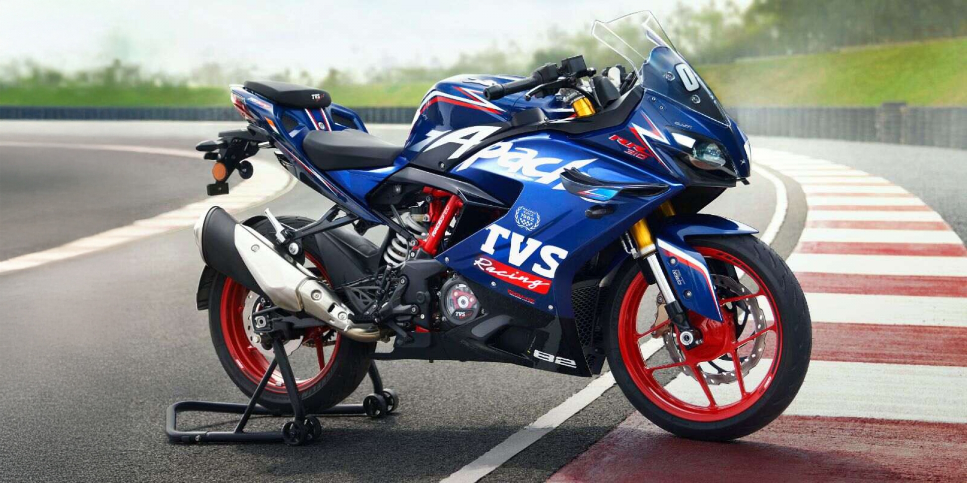 TVS Apache RR 450年底登場？與BMW F450 GS共用雙缸平台，Norton黃牌復古車有望同步登場！