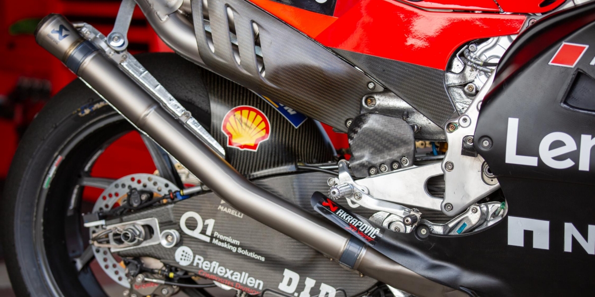 媽媽說排氣管長才是漂亮!DUCATI在Jerez測試推出全新排氣管套件!