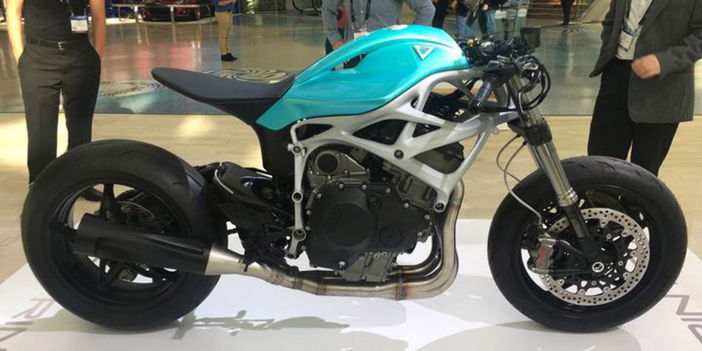 3D列印打造街車版H2。超乎想像的Divergent 3D Dagger