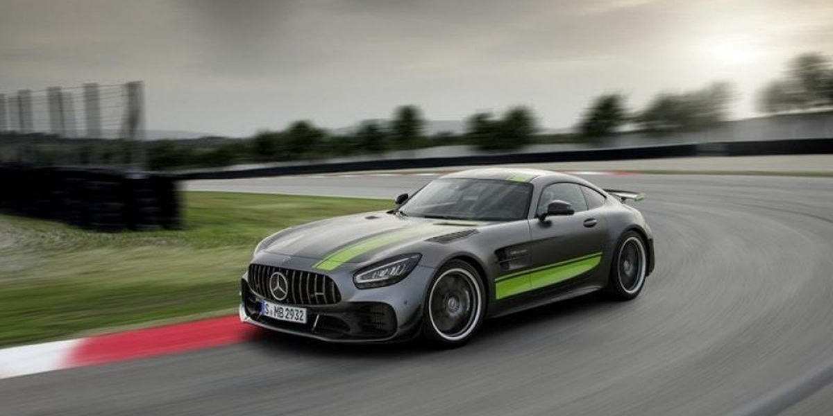 Mercedes-AMG GT小改款!GT R Pro現身!