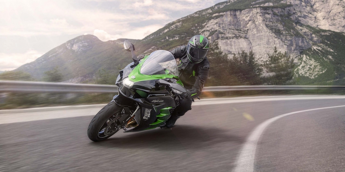 動力優化、主動駕駛系統搭載!Kawasaki Ninja H2 SX/SE更加全面!