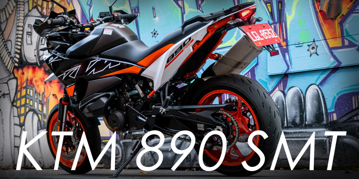 外型獨特怪異,殺彎爽度一極棒!2023 KTM 890 SMT