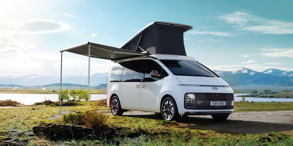 掀頂露營太空船,Hyundai推出Staria Lounge Camper