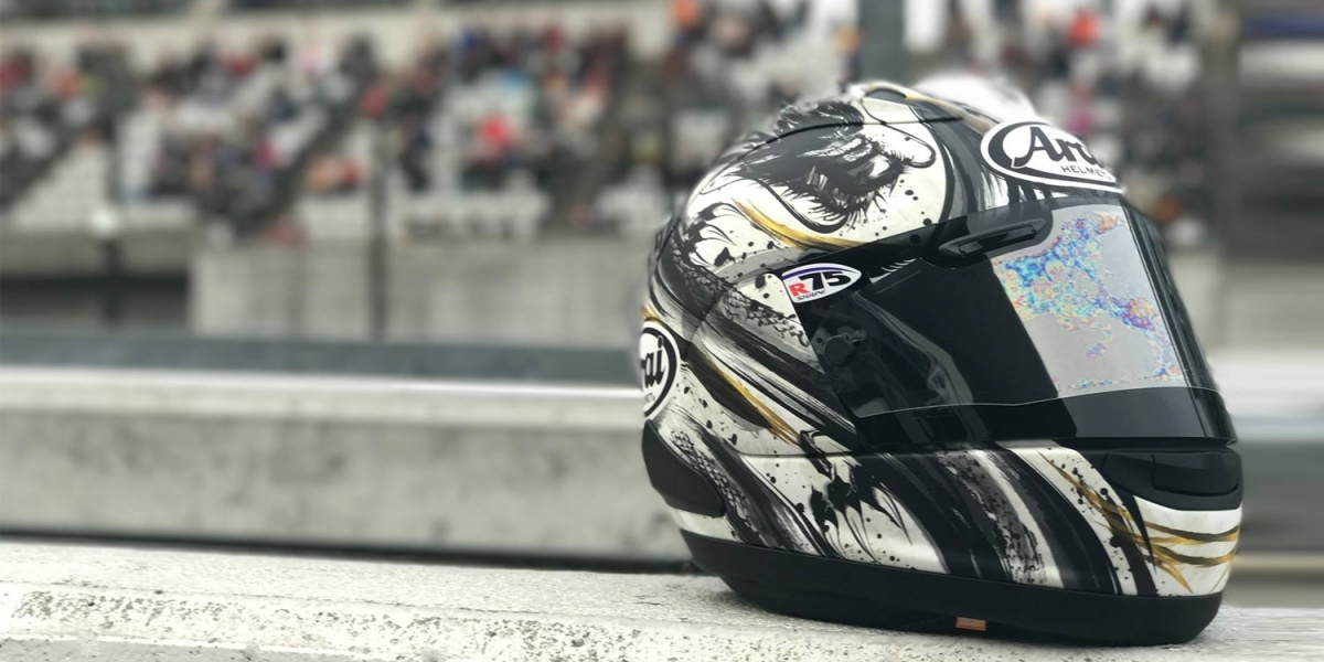 水墨龍紋再現!ARAI RX-7X 清成龍一選手彩繪