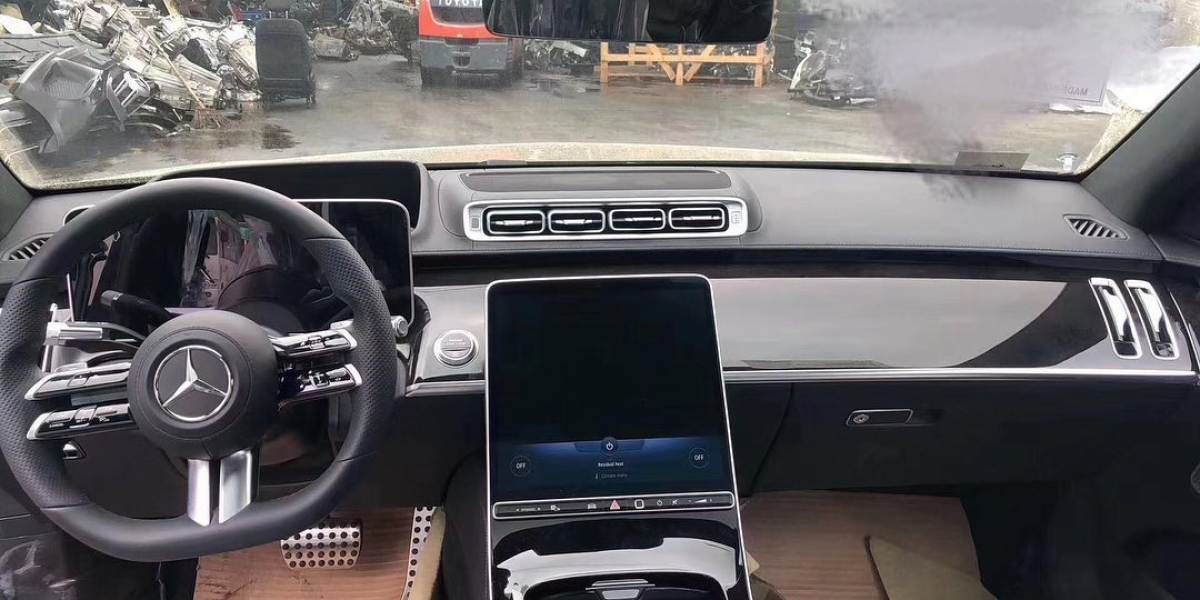 最新Mercedes-Benz S-Class照片流出!內裝風格大變!