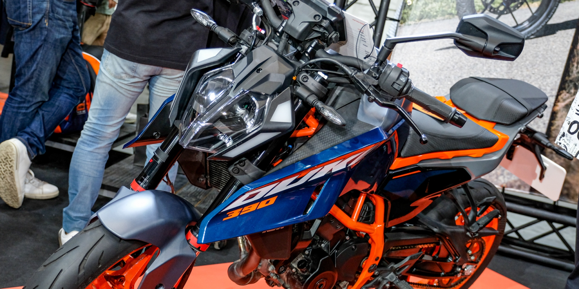 KTM三款新車齊發！2025 390 SMC R、390 Adventure R 與 Adventure X 台灣正式亮相，小排量玩出大格局！