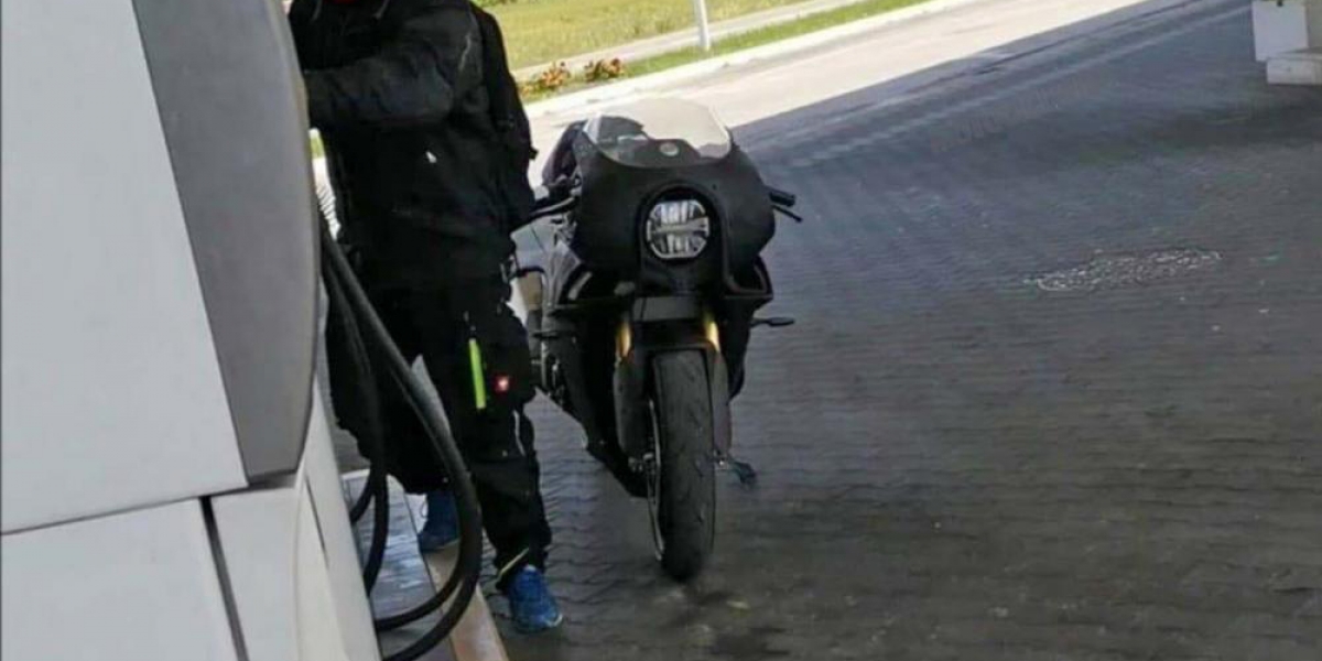 BIMOTA復古仿賽「KB4」路測實車捕捉!