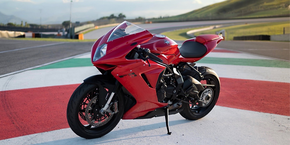 義大利藝術品殺紅眼！MV Agusta F3 R 歐洲破盤迎戰中量級距，145匹三缸滿配電控不玩選配割韭菜！
