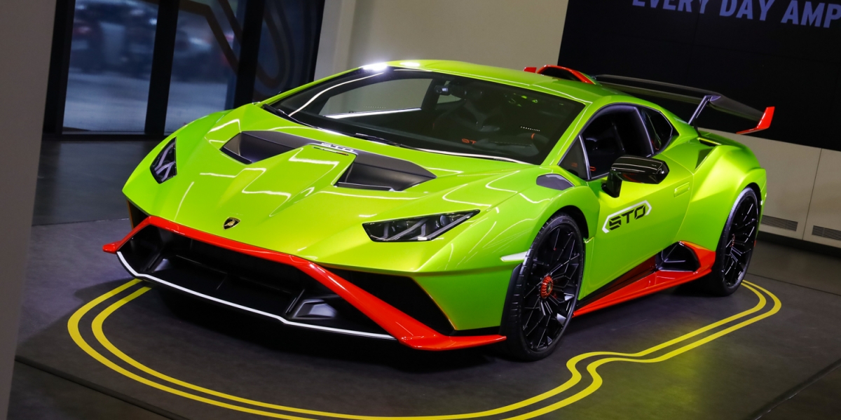用賽車改裝而成的道路用車!Lamborghini Huracán STO在台發表!