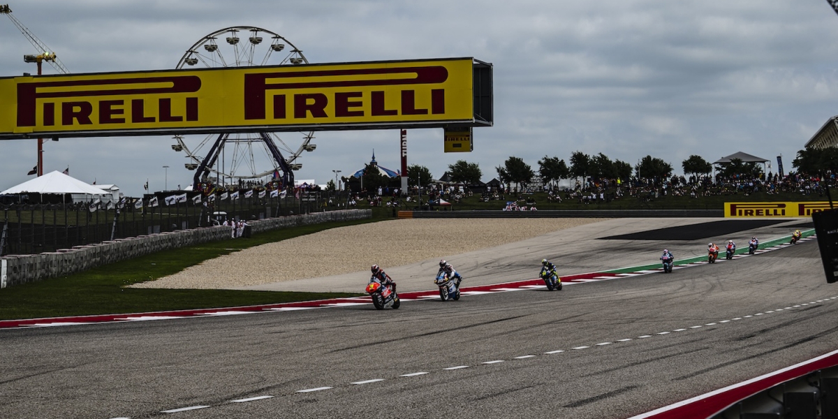 倍耐力大獎賽美國站,最速紀錄再次刷新,Moto2™ 每圈縮短1秒以上,Moto3™ 每圈縮短1.6秒!