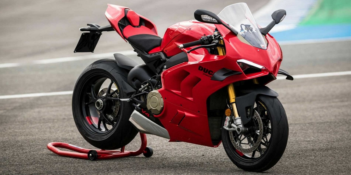 追求更優異的單圈成績!2023年式Ducati Panigale V4正式推出