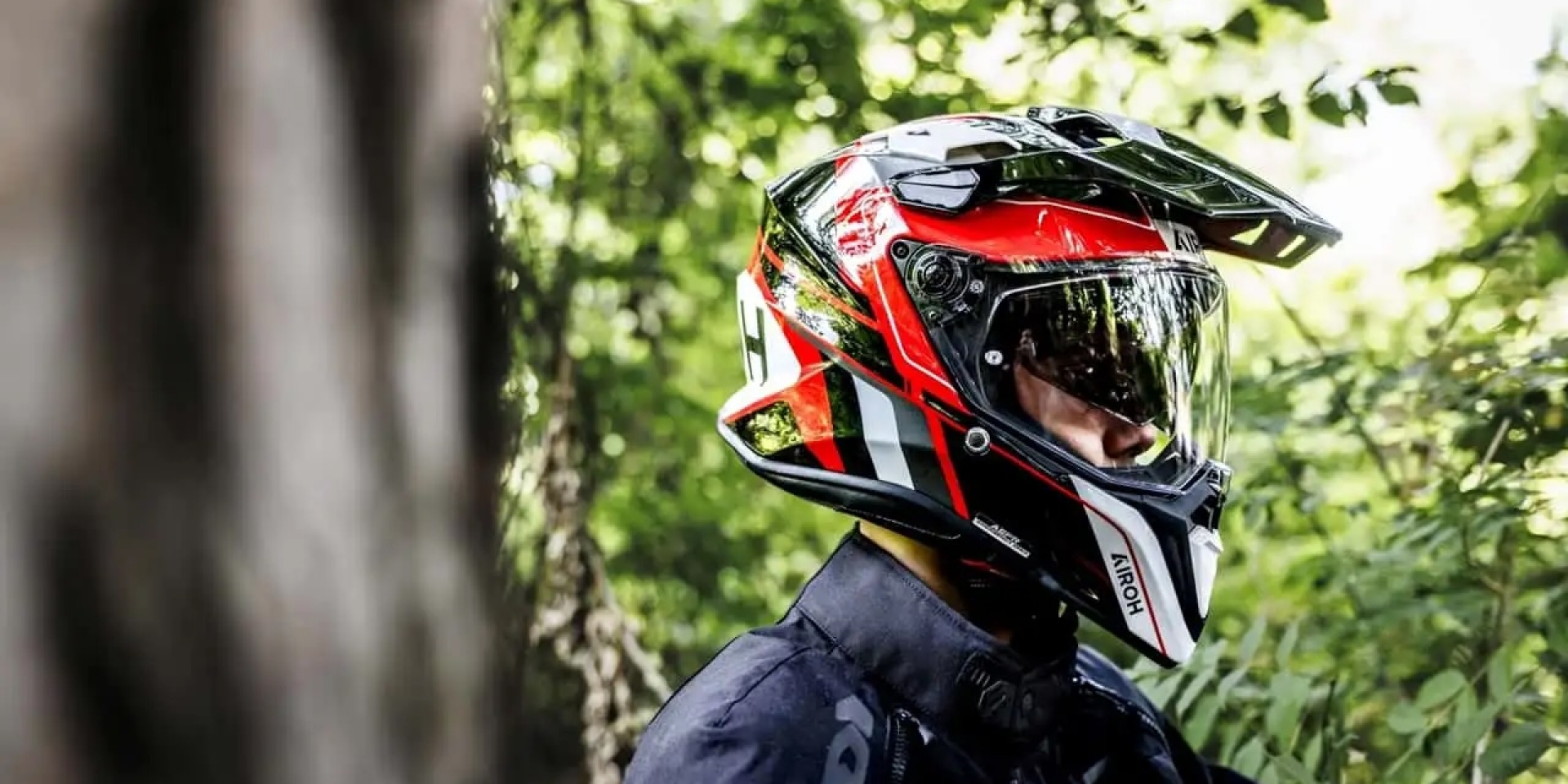 義大利頭盔雙雄登陸北美！Airoh Commander 2碳纖三用帽＋全新Bandit二合一帽，越野玩家不能錯過！