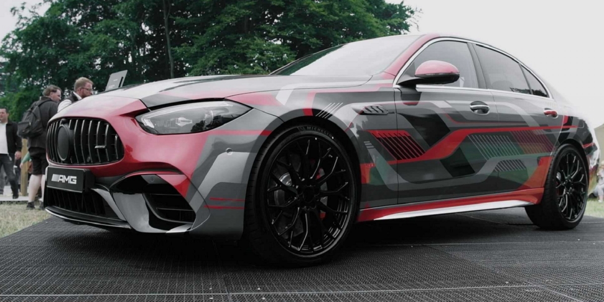 新世代Mercedes-AMG C63 於Goodwood嘉年華現身!搭載E Performance動力且性能表現更強大