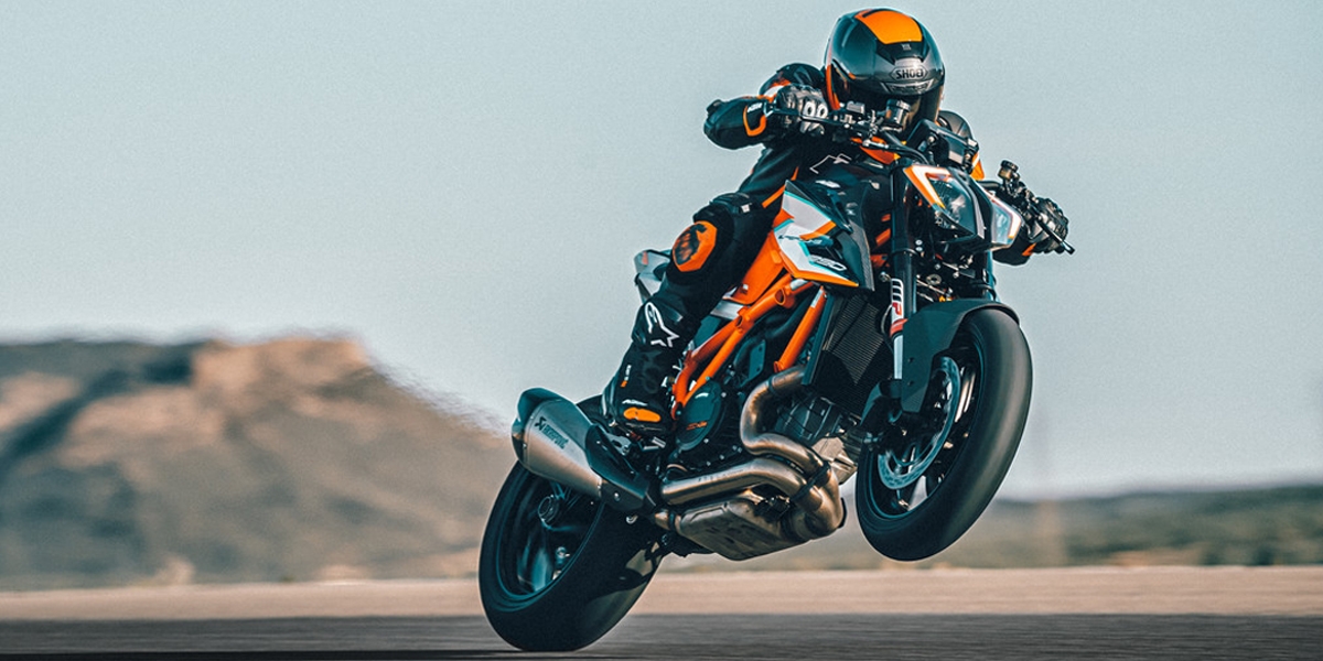 減重9公斤、一比一馬力重量比!KTM 1290 SUPER DUKE RR 限量500台發表