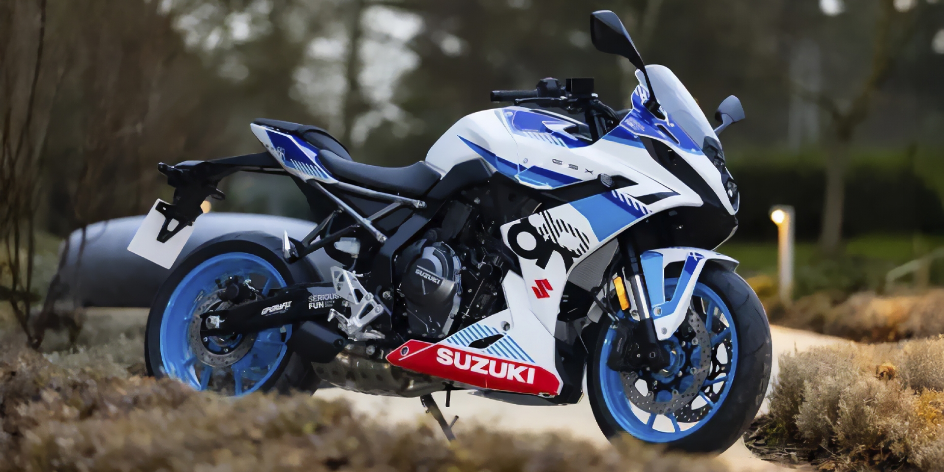 拒絕低調！GP Grafix 為 Suzuki GSX-8R 換上競技新衣，讓你的 8R 更有工廠賽車味