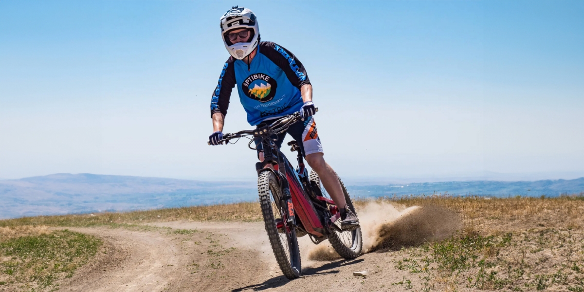 Optibike RIOT Class 1 eMTB:750W馬達、190Nm扭力、極速60公里、續航203公里,30公斤碳纖維車架的電動登山車!