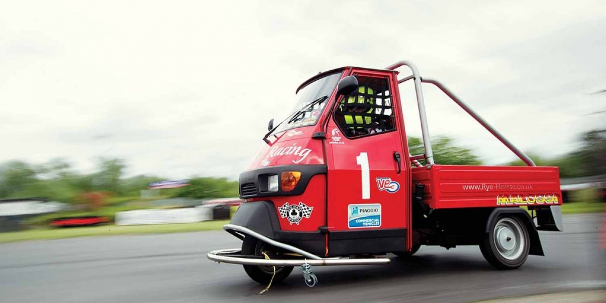 連Rossi也是從這裡開始?Piaggio Ape三輪統規賽