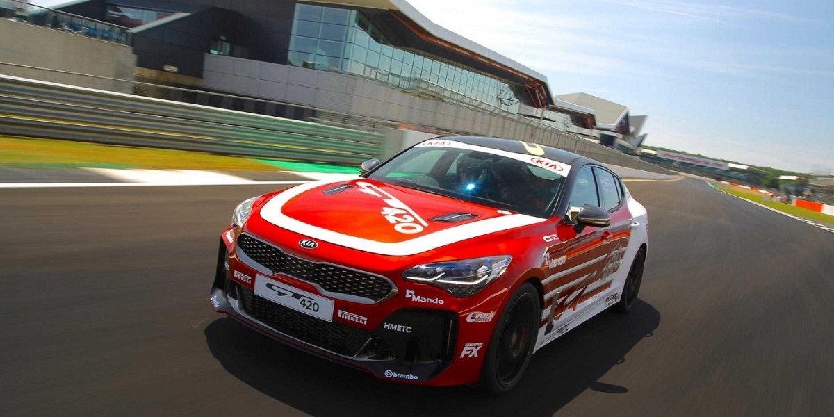 僅此一輛,Kia Stinger GT420專為賽道而生