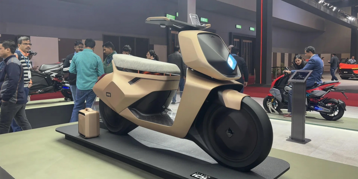 150公里續航、方塊車身!TVS Vision iQube 電動概念機車