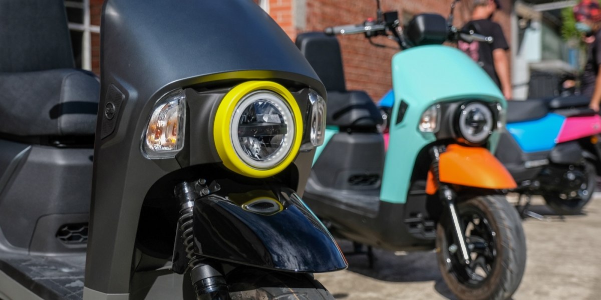 潮流、務實兼備的斜槓小車。SYM 4MICA 79,800元正式發表!
