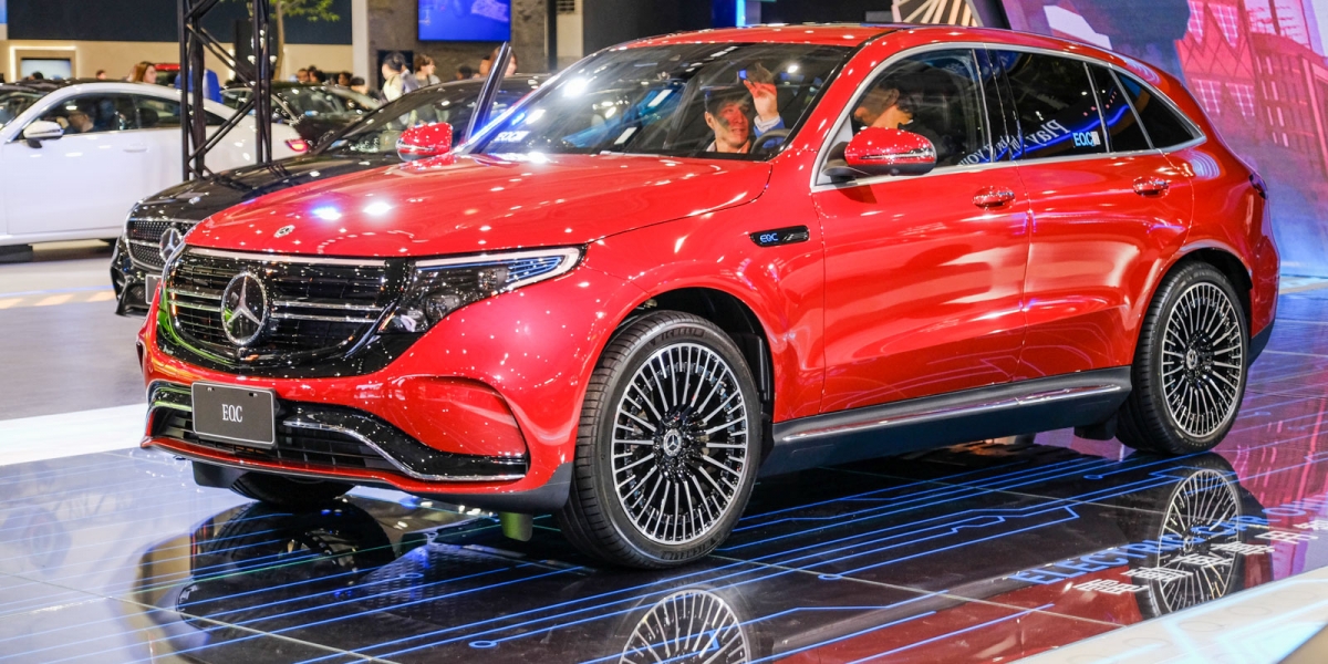 2020世界新車大展。Mercedes-Benz首款電動車預購開跑,330萬即刻入主EQC