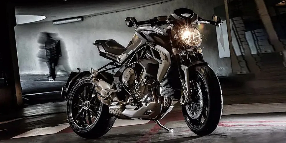 大改款MV Agusta Brutale 800、Dragster 800米蘭車展登場?官方證實全新三缸引擎研發中