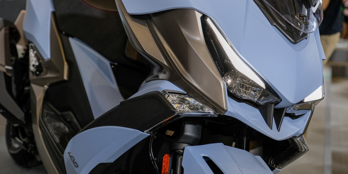 20.8萬、7月底購車贈GIVI旅箱!KYMCO XCITING VS400 發表上市