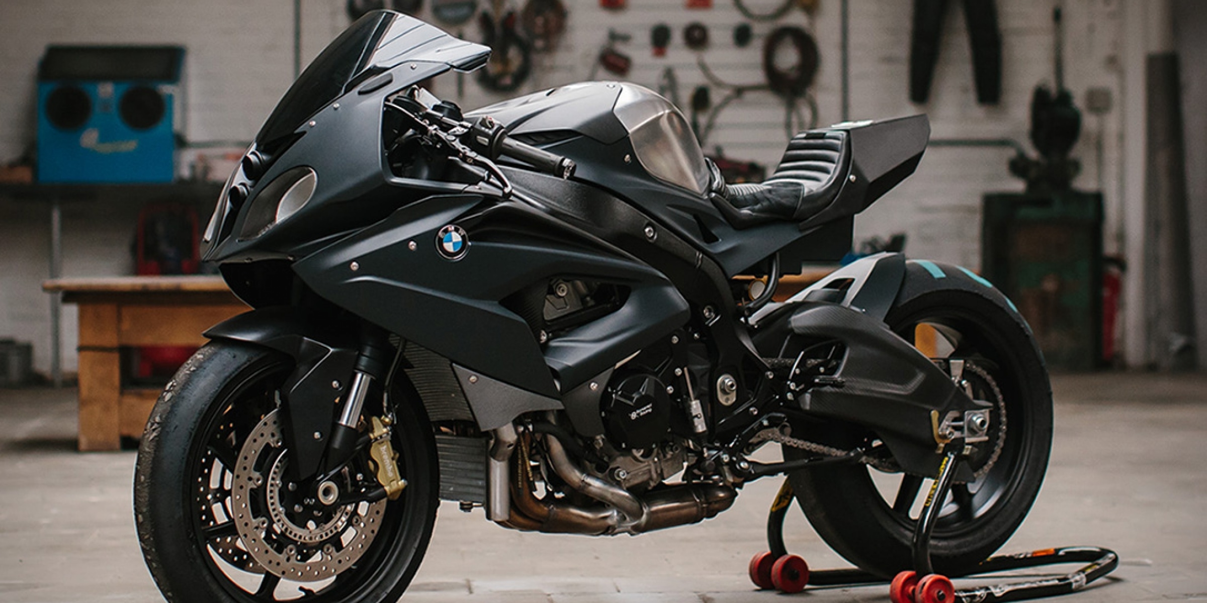 挑戰300匹馬力!BMW S 1000RR TURBO