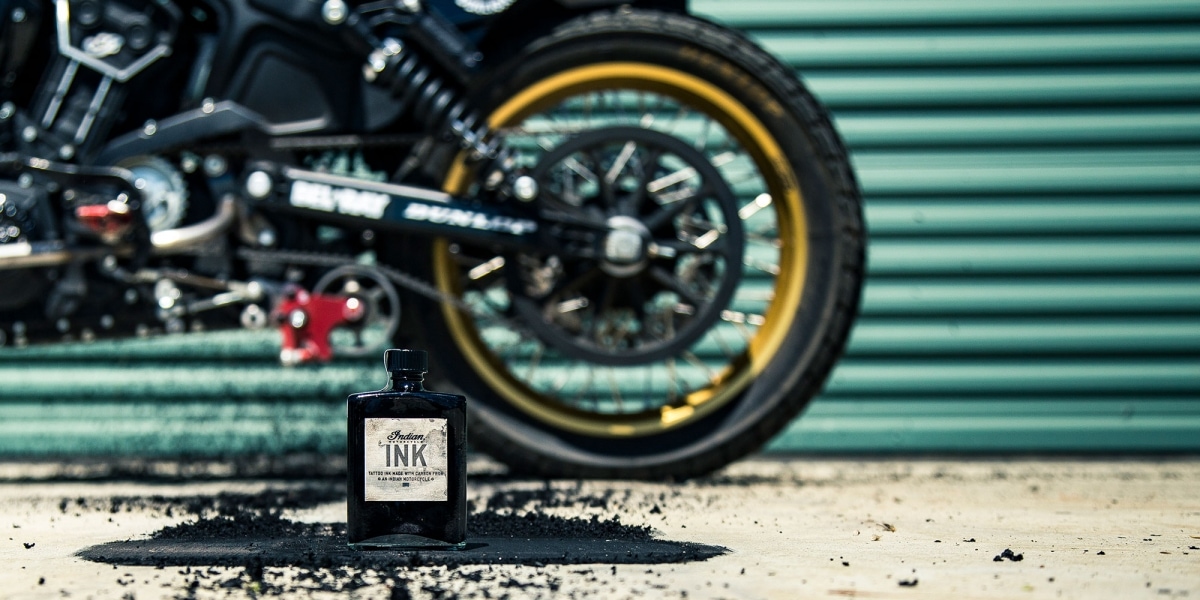 在你身上紋上燒胎的印記吧!Indian Motorcycle推出燒胎紋身墨水!