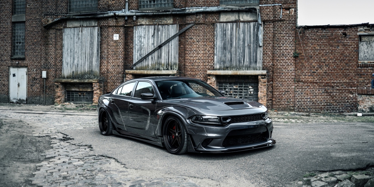 德國廠商改美國車,寬體Dodge Charger SRT Hellcat給過!