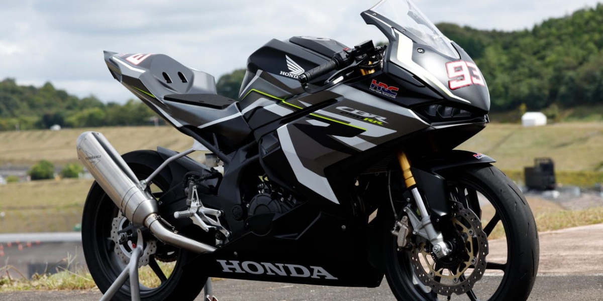 HSTC循跡、防孤輪電控升級!HONDA CBR250RR RACE BASE 日本亮相