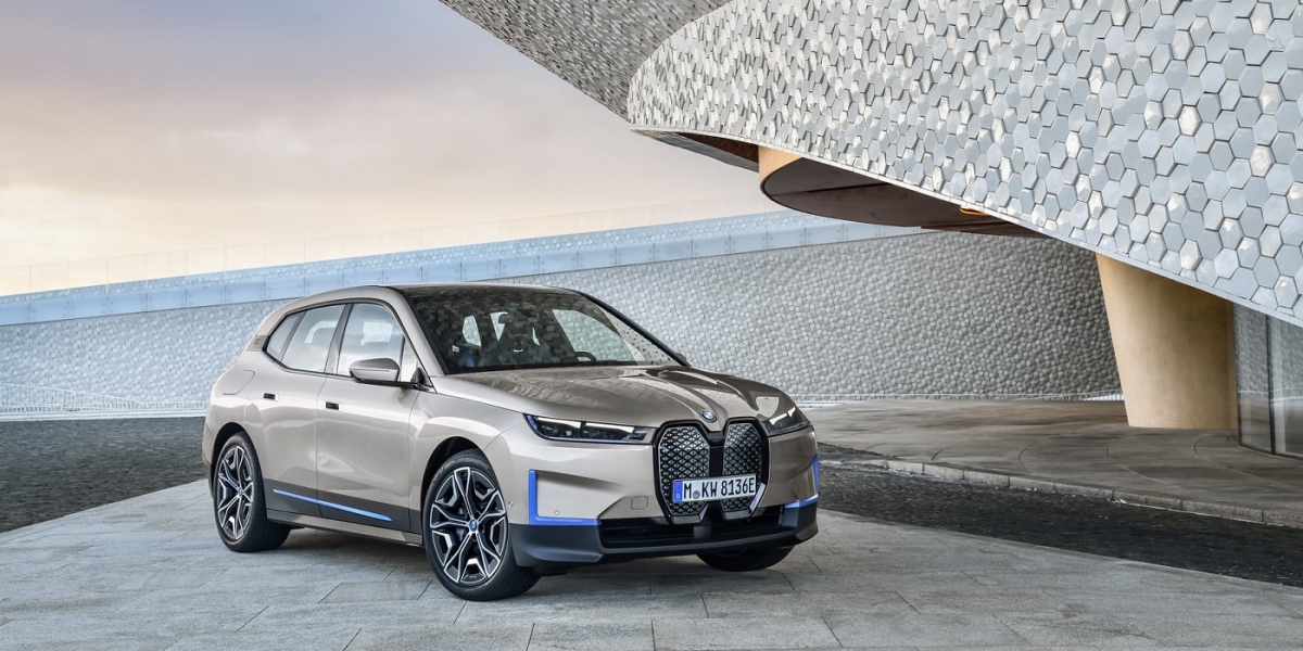 BMW推出全新電動車iX,品牌最新科技於一身