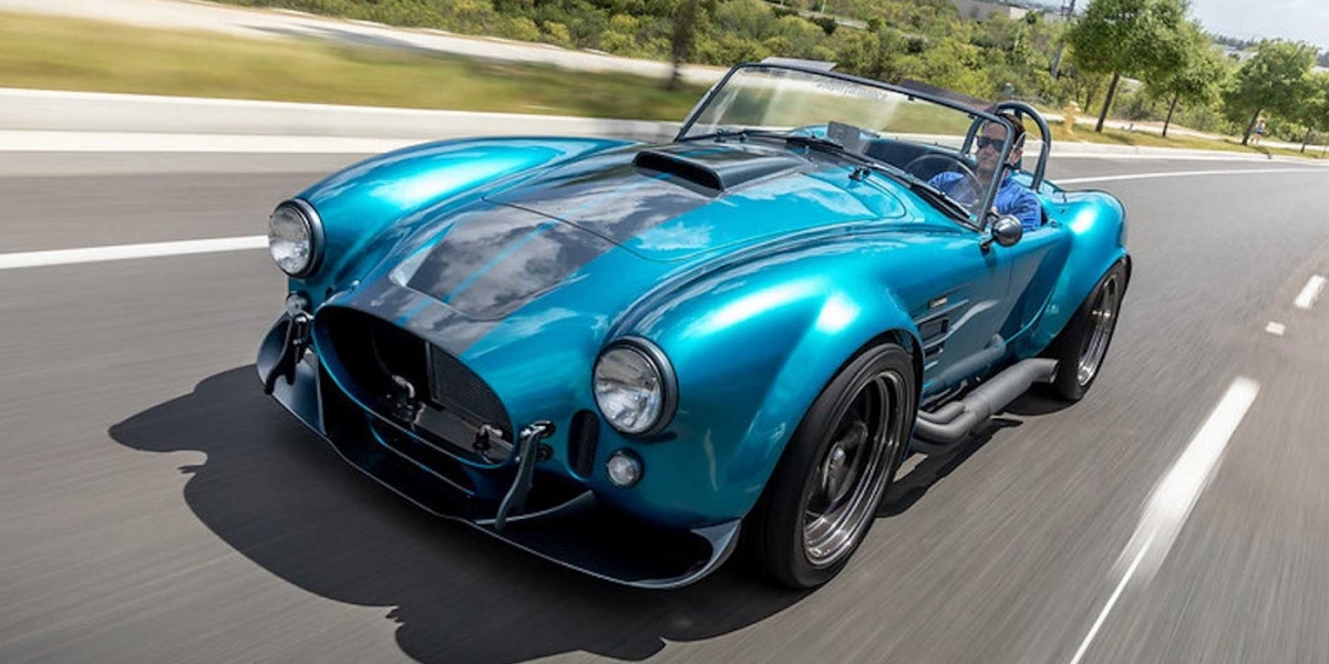 何種動力自己選,Superformance推出客製復刻Shelby Cobra MKIII-R
