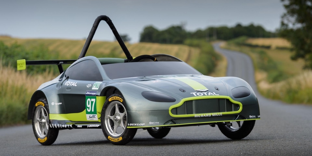 地心引力作為燃料!?Aston Martin打造完全零排放賽車!