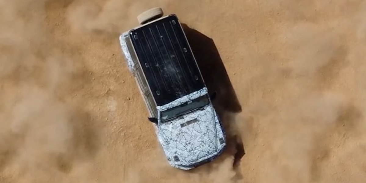 Mercedes-Benz也在搞原地旋轉花招 EQG最新影片跟戰鬥陀螺一樣猛