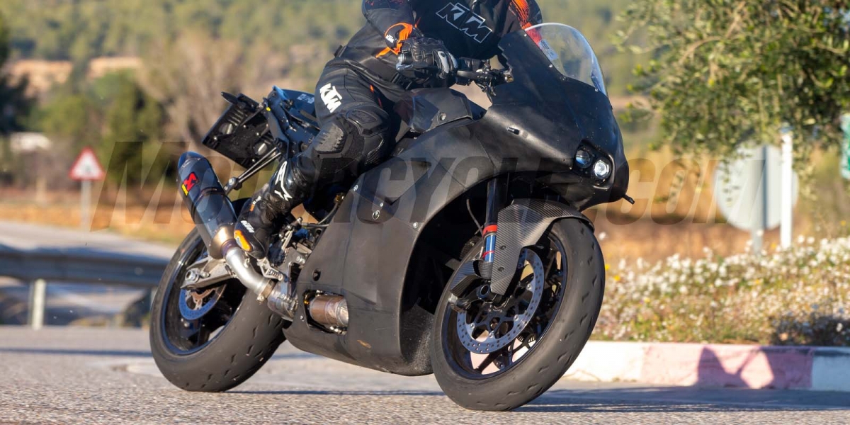 不是RC 8C市售版?KTM RC990 細節高清照曝光,最快2024發表!