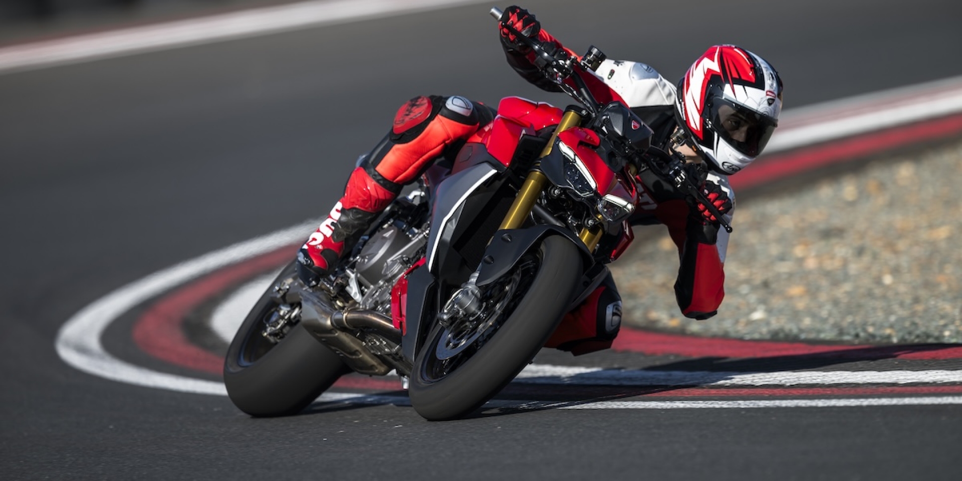 減輕 18 公斤的叛逆之作： 全新 Ducati Streetfighter V2 S 在台登場！