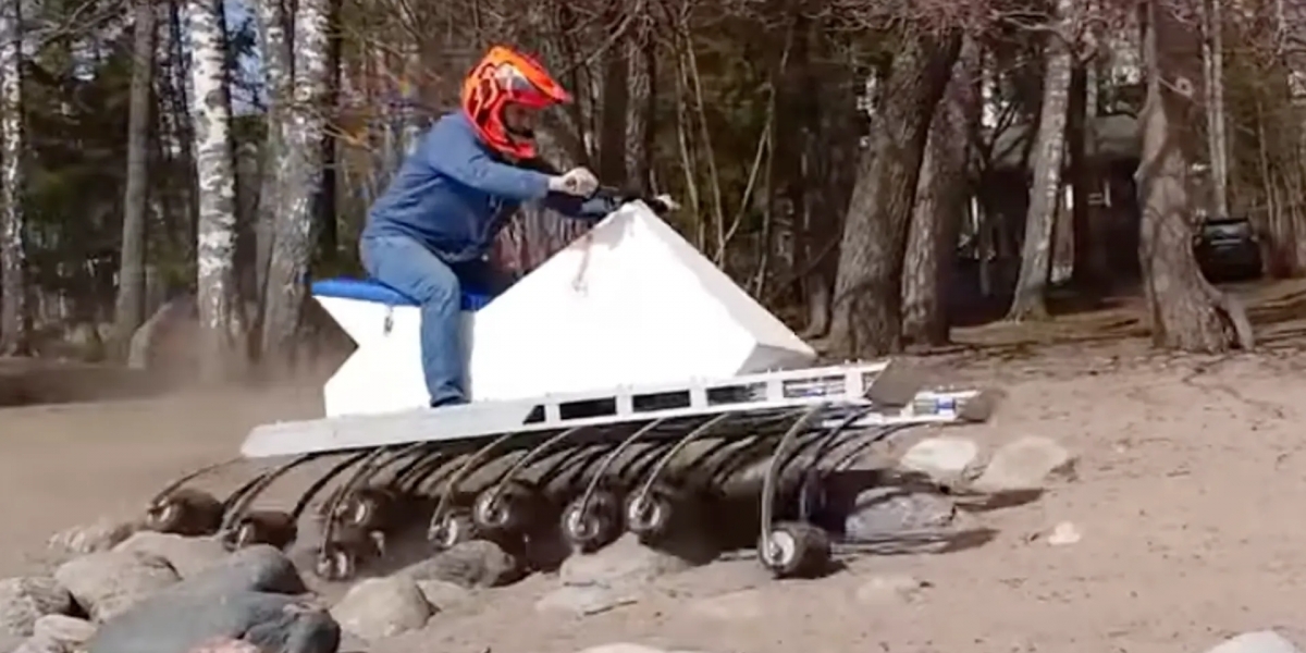 18 Wheels 純電蜈蚣ATV,18組輪胎、懸吊,平穩高速享受越野樂趣!