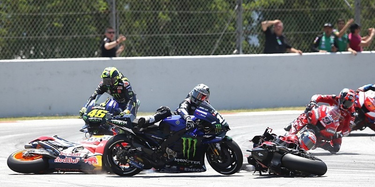 進場一波帶走!Jorge Lorenzo:我在錯誤的時機與錯誤的地點超車。