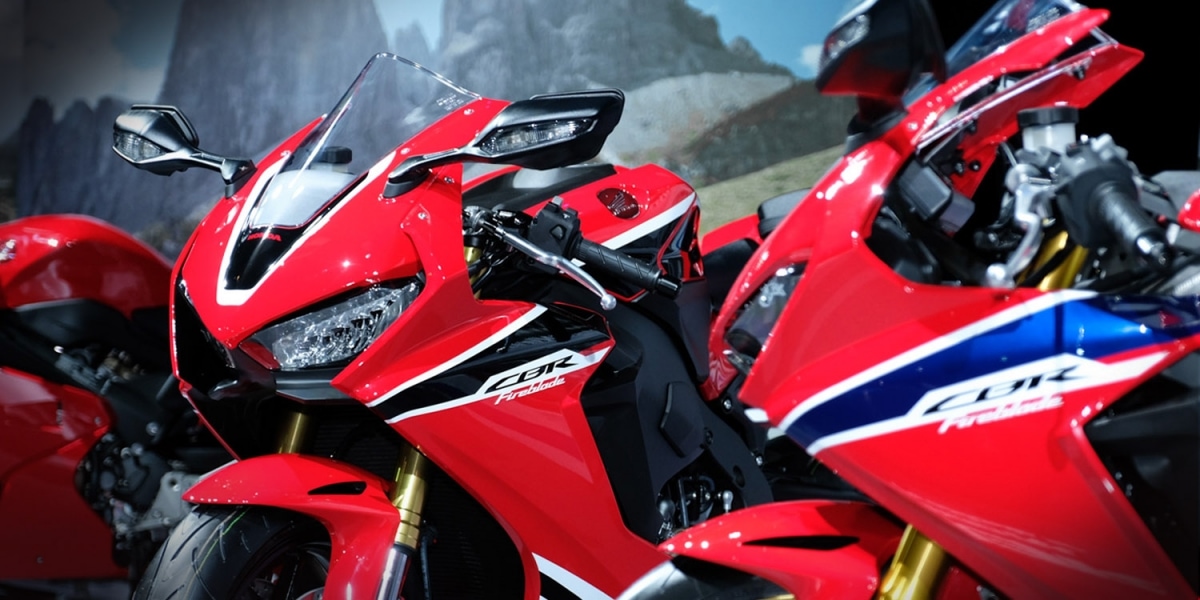 2017 HONDA MOTORCYCLE品牌展演。CBR1000RR、X-ADV、VFR800、CB1100、CB650F五車系九機種正式登場!