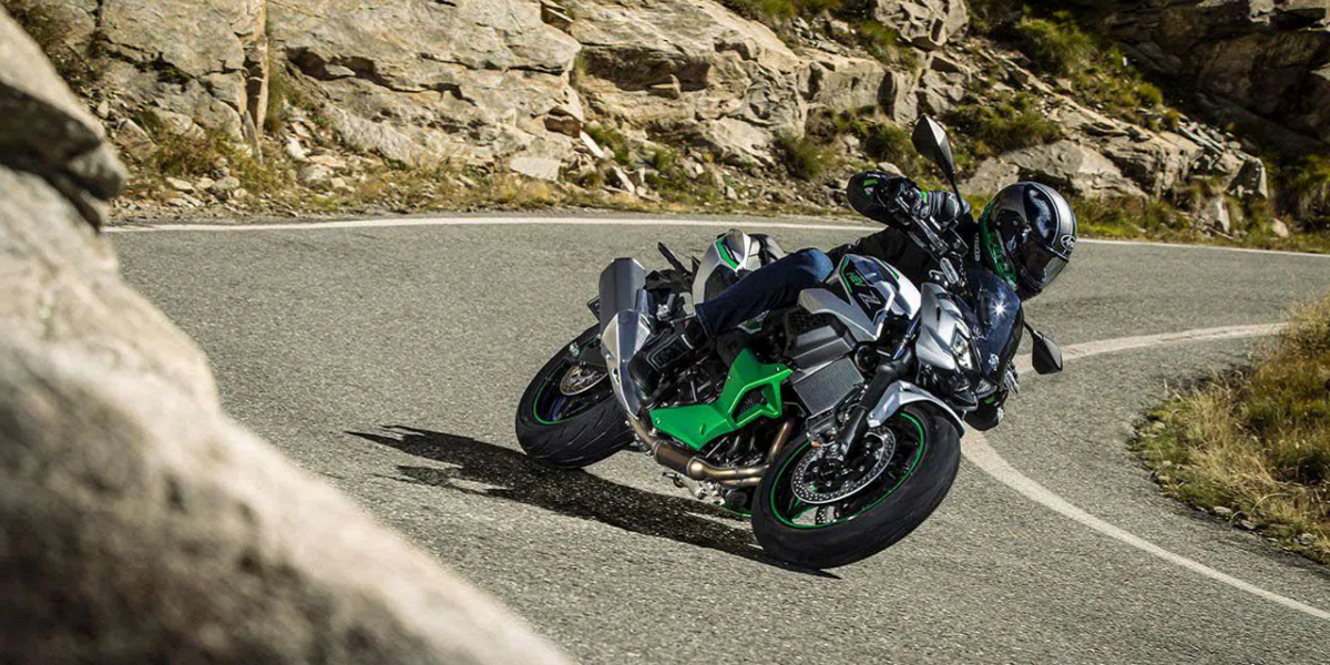 5秒內產生68.5hp動力輸出!Kawasaki Z 7 Hybrid米蘭車展搶先曝光