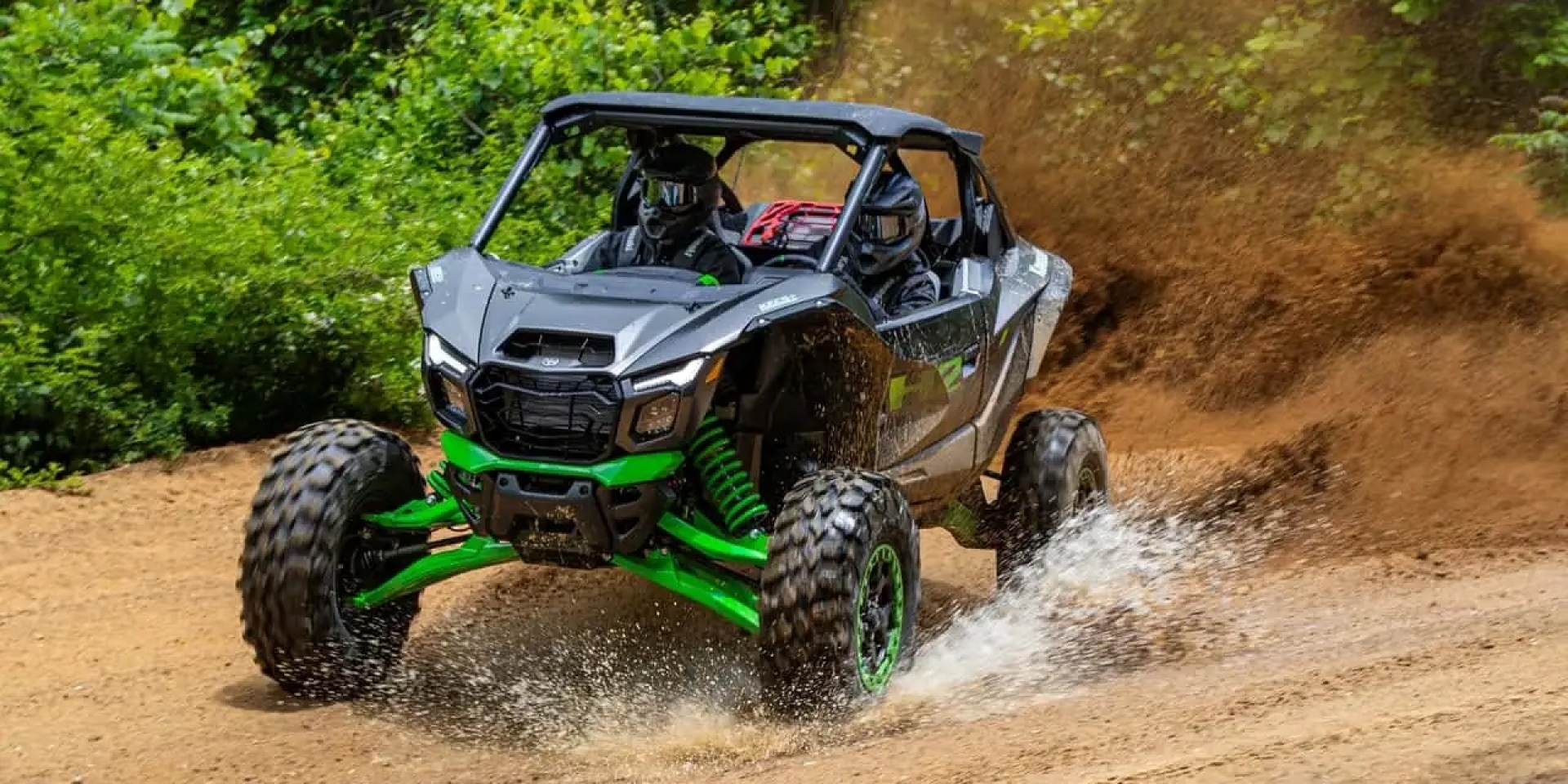 Kawasaki Teryx H2 雙座版亮相，Ninja H2動力心臟，250匹暴力 UTV