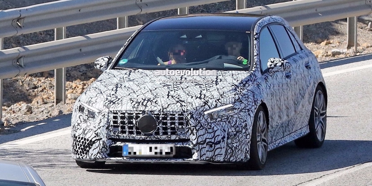 Mercedes-AMG A45偽裝捕捉,地表最強五門掀背再次進化