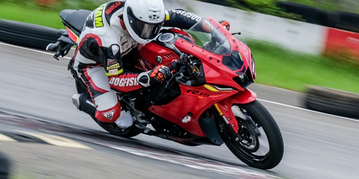 電控滿滿的熱血輕跑!YAMAHA YZF-R15M/V4.0 賽道試乘