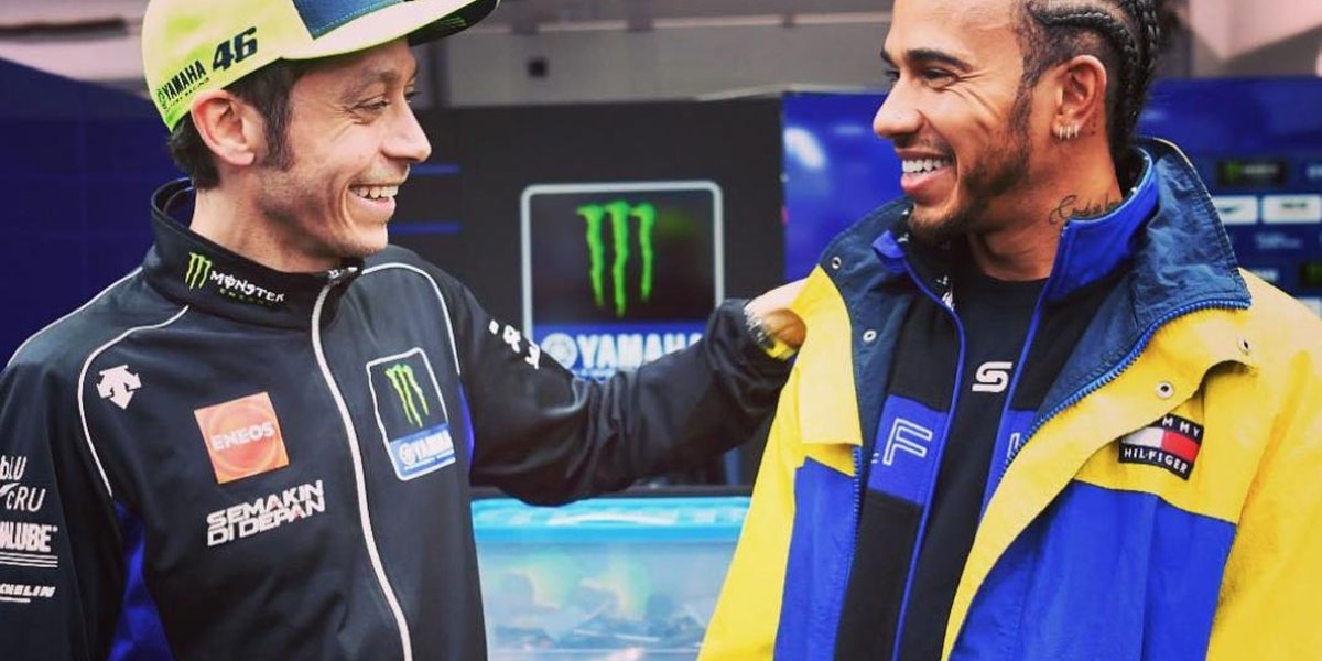 要不要試試我的車?傳Valentino Rossi將與Lewis Hamilton嘗試交換賽車!