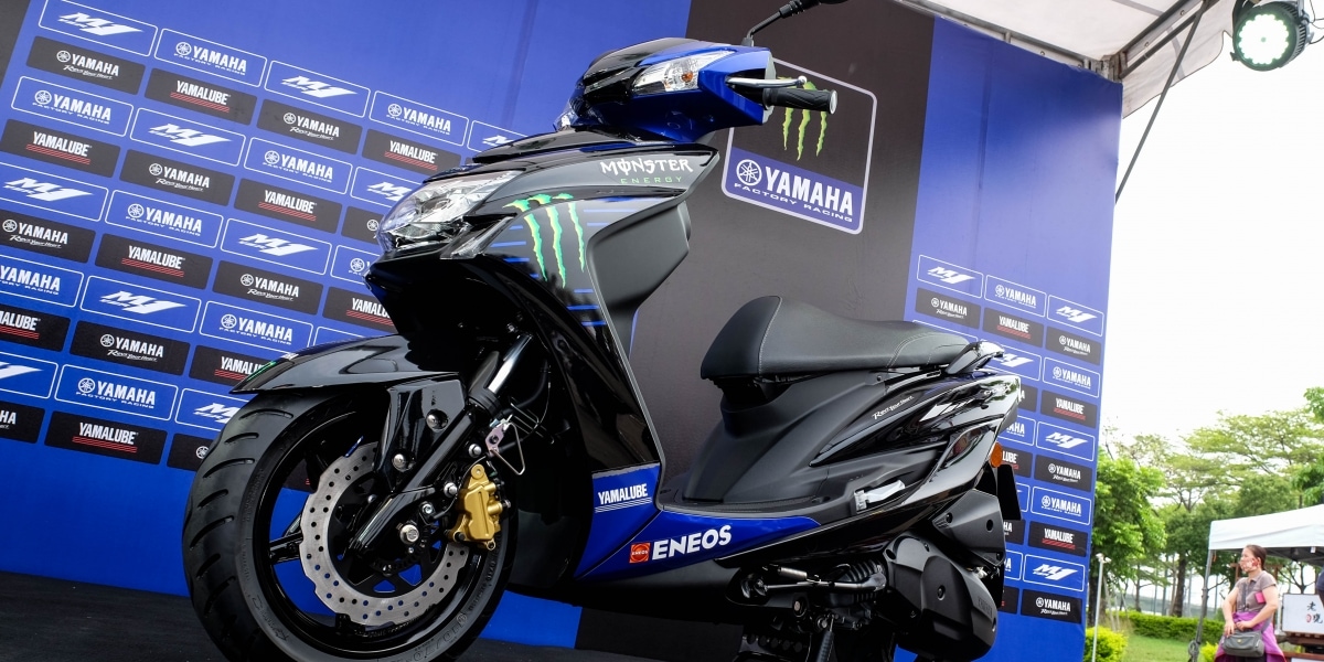 Monster魔爪、GP廠隊塗裝上身!CYGNUS-X Monster Energy Yamaha MotoGP Edition正式亮相。