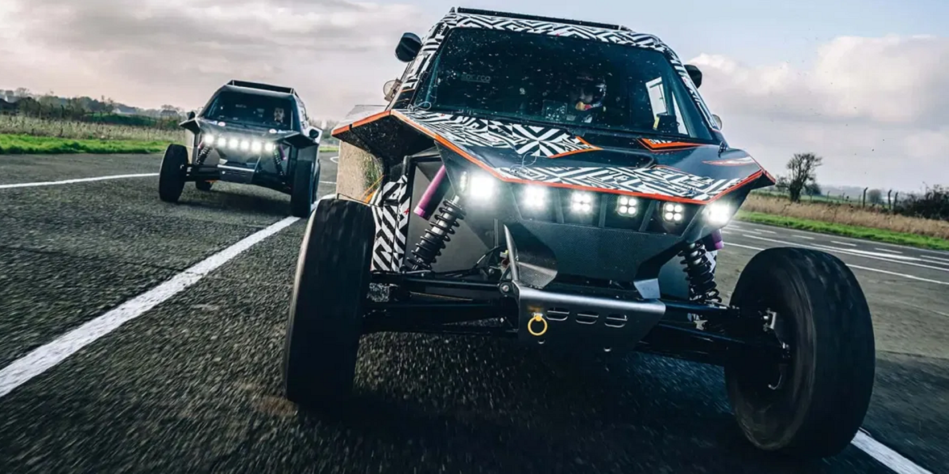 全新KTM X-Bow強勢登場！但這回是轉投入到越野賽道上