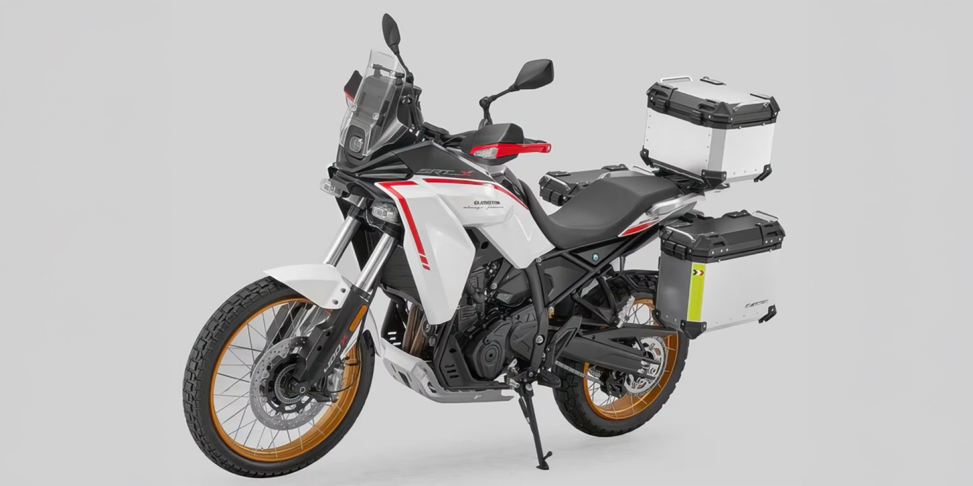 QJMotor SRT400X現身：52匹馬力＋鋁合金三箱，準備挑戰 CFMOTO 和 BMW！
