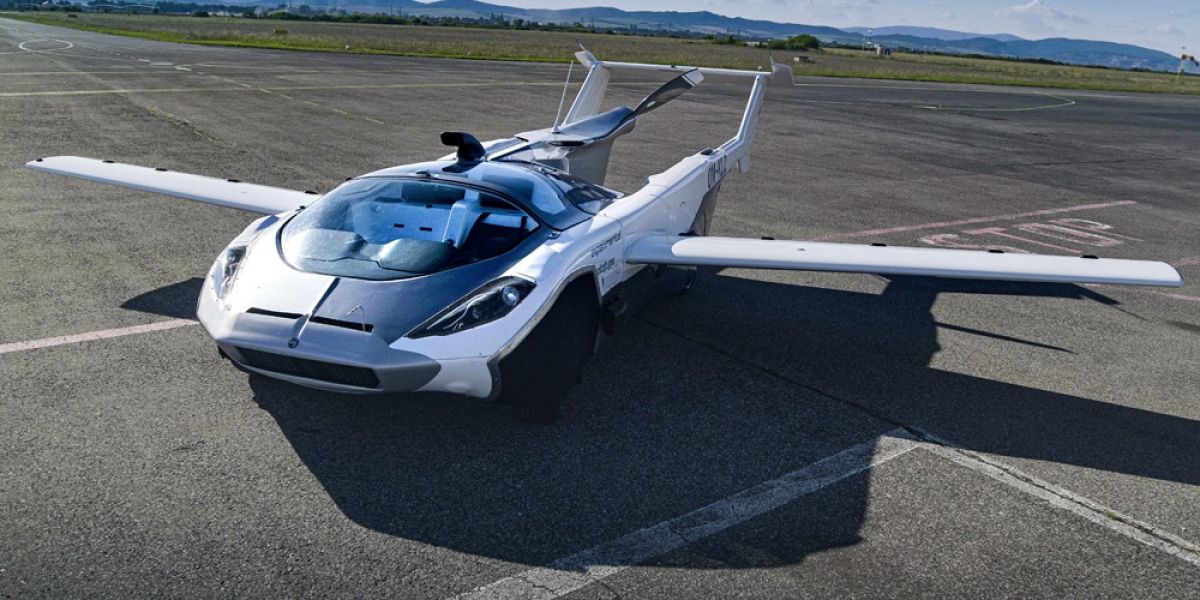 汽車飛上天!Klein Vision 「AirCar 」取得適航認證